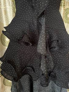 Chic Black Polka Dot Ruffle Dress