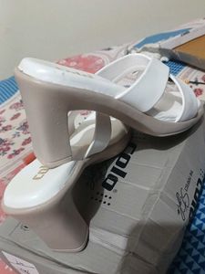 White Colo Flat Sandals