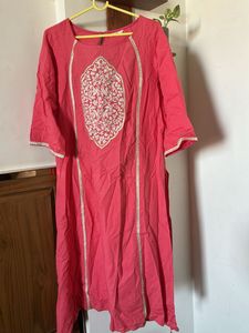 Laks*ita Amber  Embroidered Kurta