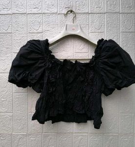 New with tag Chic Black Puff Sleeve Top