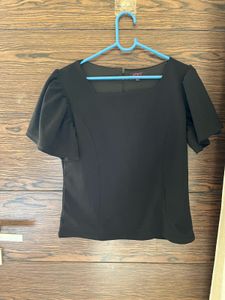 Stylish Black Square Neck frill Sleeve Top