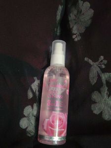 Dabur Gulabari Face Cleanser