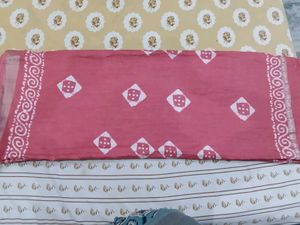 Beautiful rose Saree with White Print