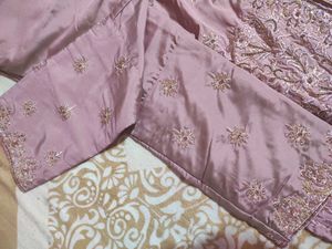 Elegant Mauve Embroidered Kurta Set