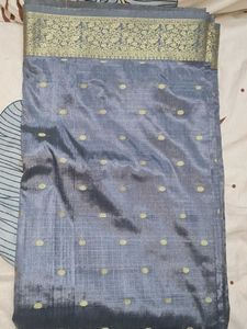 Elegant Grey Saree with Golden Motifs