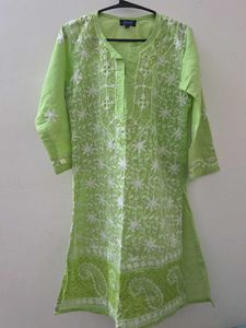 size s brand saadgi