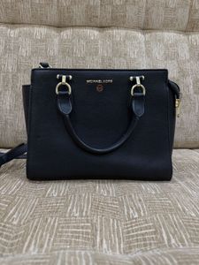 Michael Kors Bag from Dubai🇦🇪(First Copy)