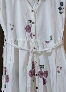 New not used White Cherry Print Shirt Dress