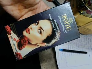 Luckme Multitouch Powder Compact &amp; Foundation