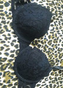 Branded Lace Push Up Bra Ultrablack 32 A