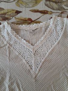 Women's Striped Lace Trim top