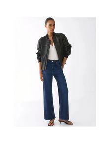 High Waisted straight Leg Jeans