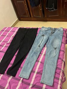 2 Pairs Women's Jeans