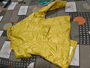 Stylish Yellow Casual Jacket and skivi free