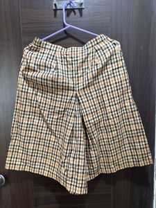 Skin Checks Short Type Skirts
