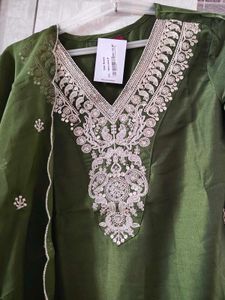 Green Embellished Kurta Set
