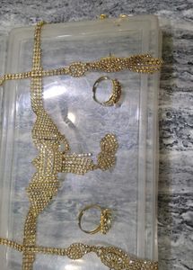 Stunning Rhinestone Jewellery Set