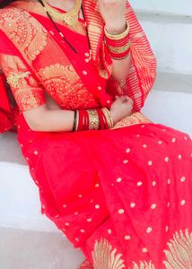 Elegant Red Saree with Gold Motifs