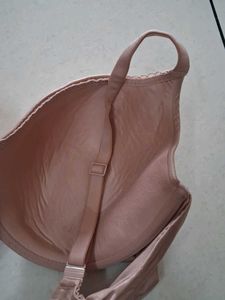 36DD Victoria's secret bra