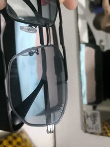 Stylish Black Sunglasses