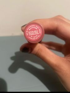 DOT &amp; KEY Lip balm