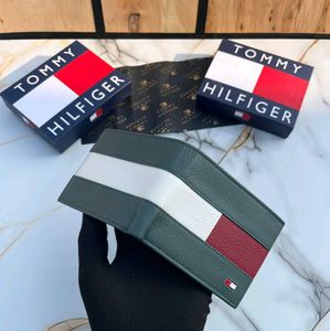 Tommy Hilfiger Bifold Wallet