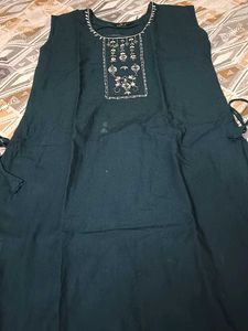 Navya Embroidered Kurti - Size L