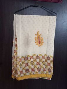 Unstitched Elegant Beige chiffon Saree