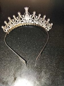 Stunning  Tiara