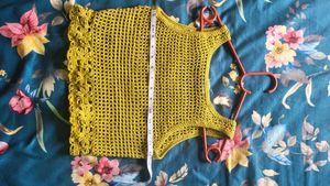 crochet crop top