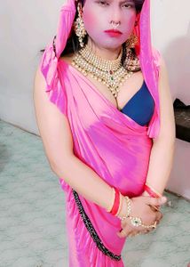 Stunning Pink reddy to wear saree