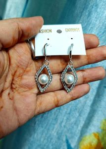 Elegant Pearl Drop Earrings