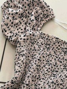 Cute Floral Smocked Puff Sleeve Top