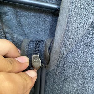 Uni qlo Gray Fleece Zip-Up Jacket
