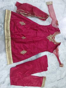 Beautiful Magenta Kurta Set