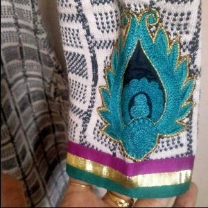 Embroidered Woollen Kurta Set
