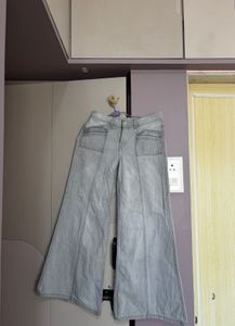 Light Wash Wide Leg Jeans