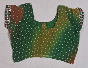 Green Bandhani Saree with Mirror Work