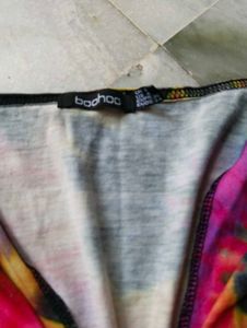 V-Neck Tie-Dye Twist Front Top
