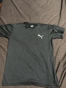 Puma gym wear tshirt