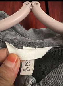 Birthday Sale🎈- H&amp;M Classic Grey Oversized Shirt