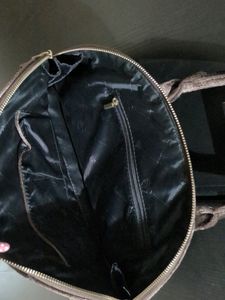 Brand New Stylish Pure Leather Handbag Coffebrown