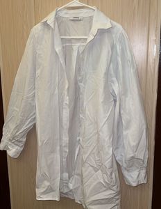 Chic White Oversized Button-Up Shirt