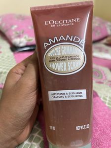 L’Occitane Almond Shower Scrub