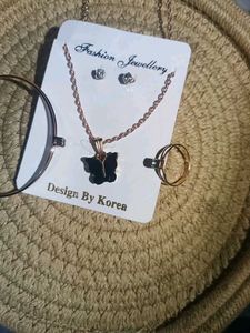 Chic Butterfly Jewelry Set