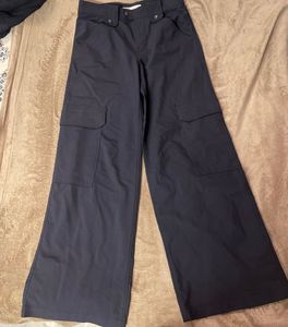 Wide Leg Cargo Pants