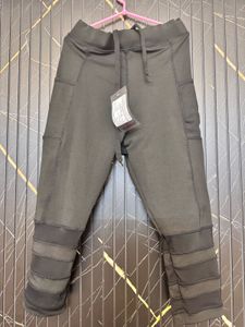 BLINKIN Women's Slim Fit Polyester Capri Pants