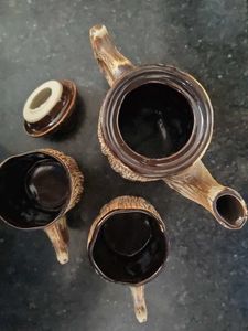 Unique Log-Shaped Teapot and 2 Cups Set