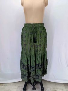 Bohemian Print Tiered Midi Skirt