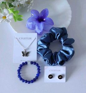 Daisy Necklace &amp; Bracelet Set